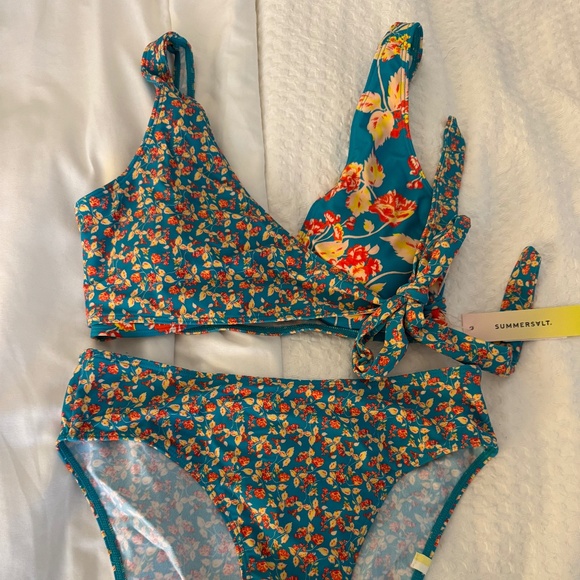 summersalt Other - Summersalt Bikini Top and Bottom Size 4